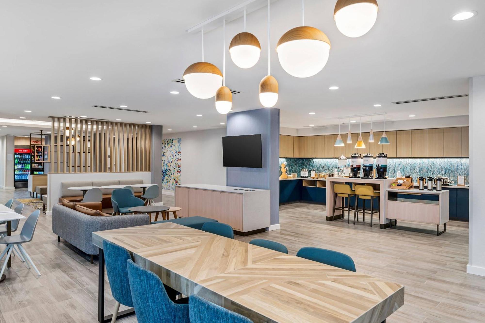 Towneplace Suites By Marriott Richmond Колониал Хайтс Екстериор снимка