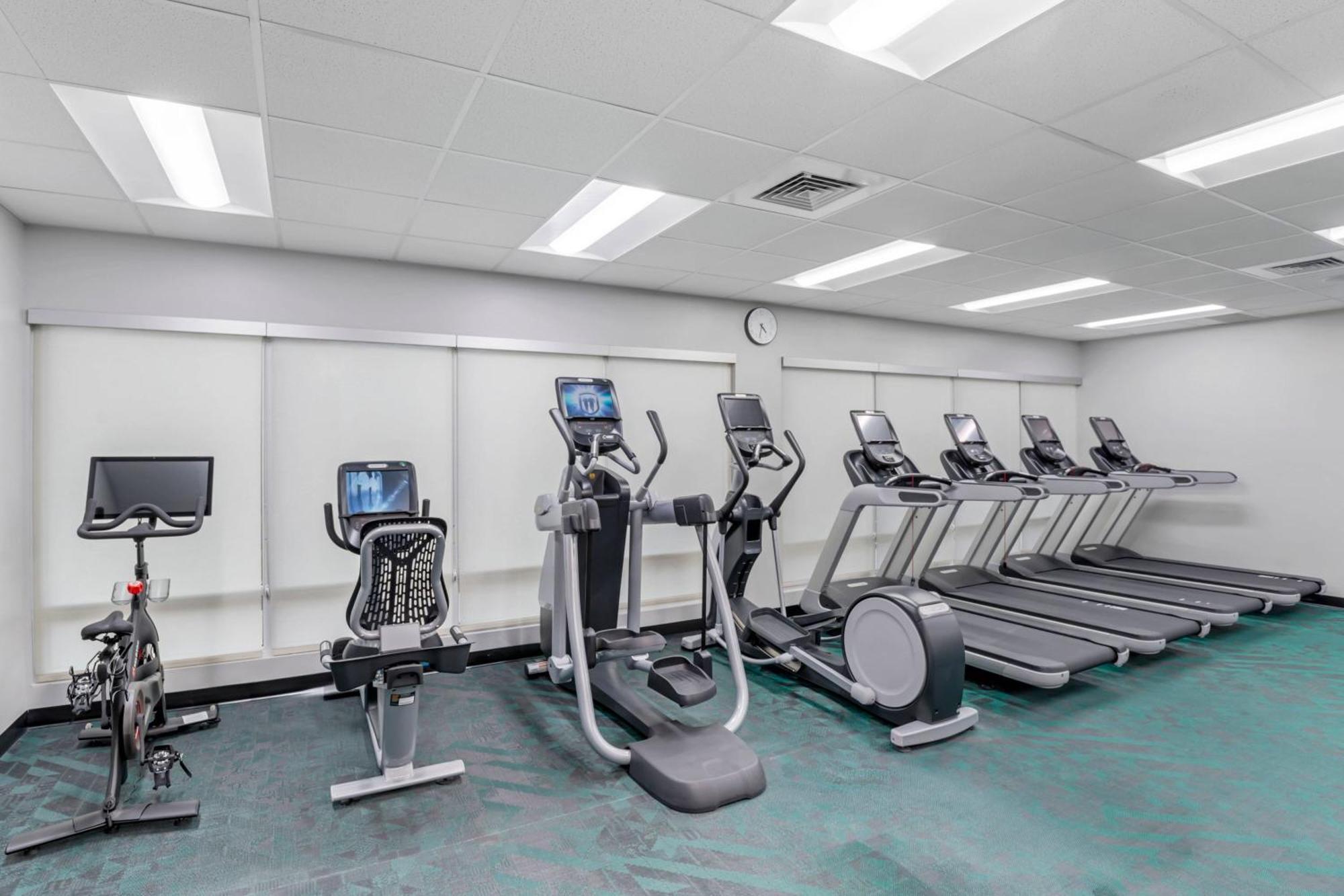 Towneplace Suites By Marriott Richmond Колониал Хайтс Екстериор снимка