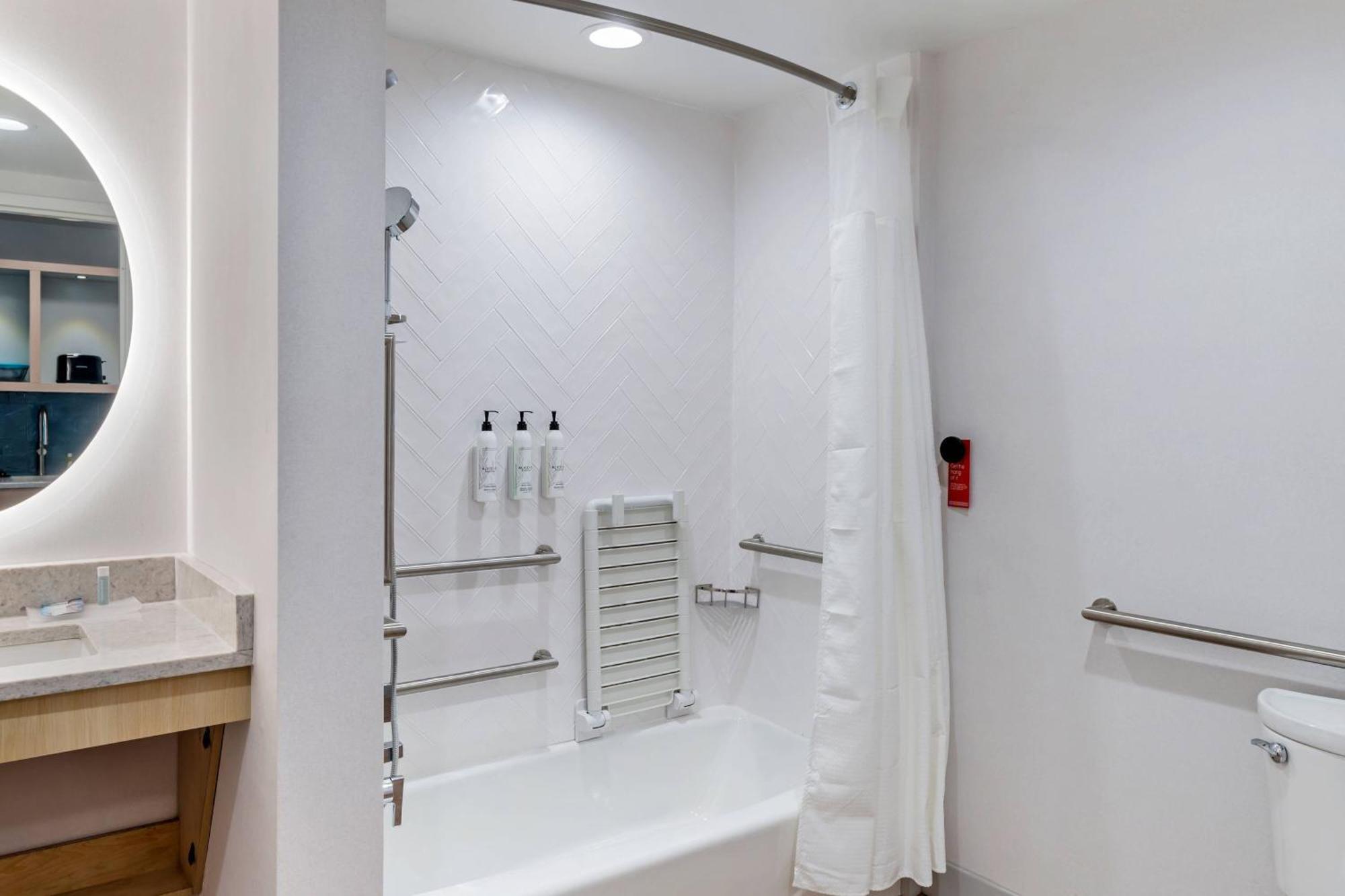 Towneplace Suites By Marriott Richmond Колониал Хайтс Екстериор снимка