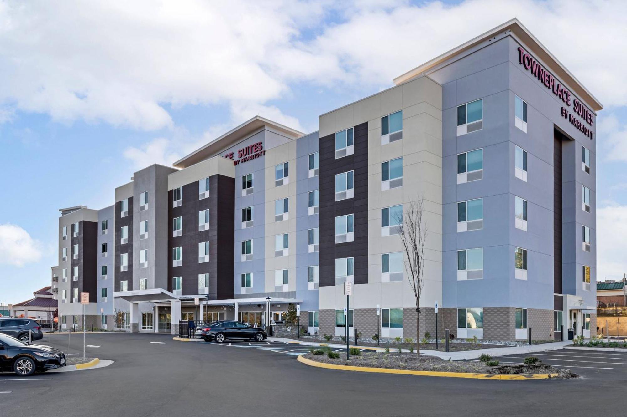 Towneplace Suites By Marriott Richmond Колониал Хайтс Екстериор снимка