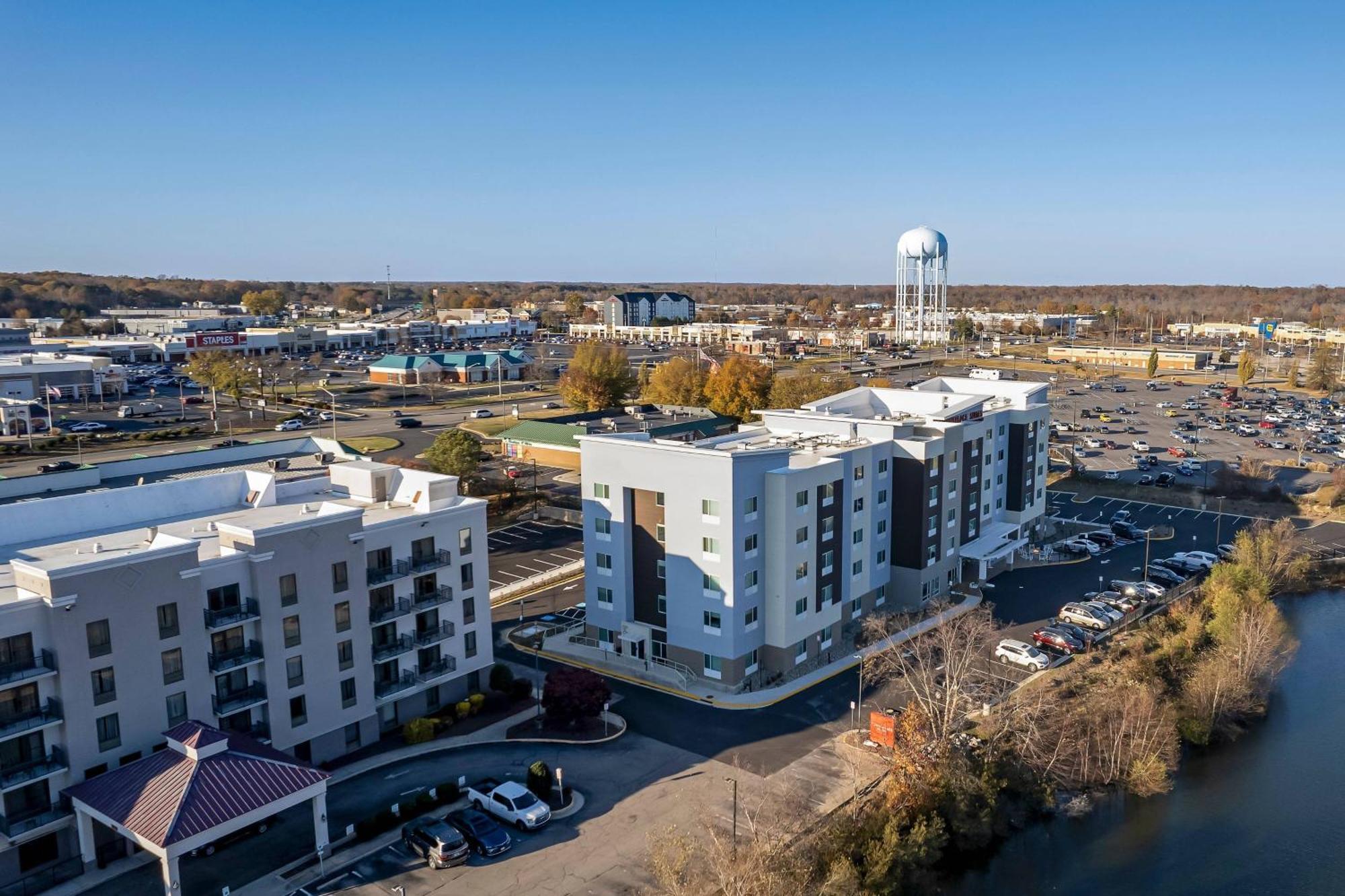 Towneplace Suites By Marriott Richmond Колониал Хайтс Екстериор снимка